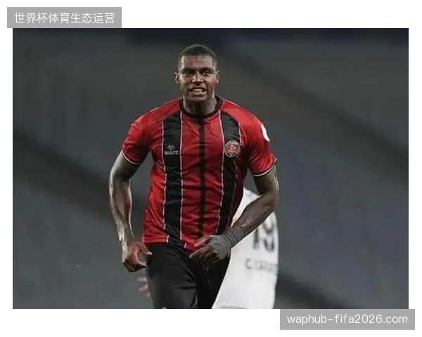 巴西边后卫韦斯利热身赛伤退,其高达4000万欧元的身价和赛季稳健表现使巴西队后防线遭遇重创 巴西边后卫韦斯利热身赛伤退,其高达4000万欧元的身价和赛季稳健表现使巴西队后防线遭遇重创